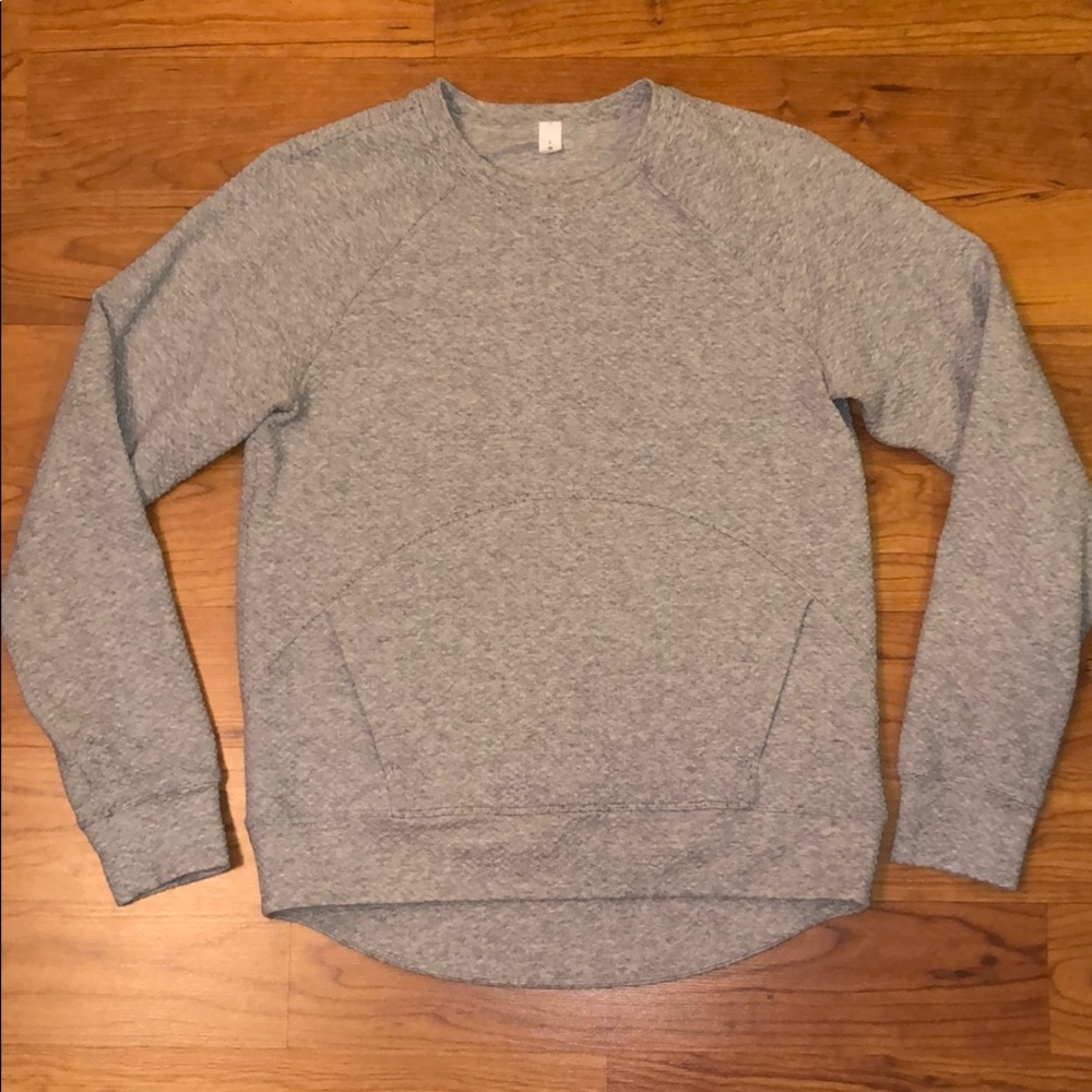 Lululemon Catch A Moment Crew